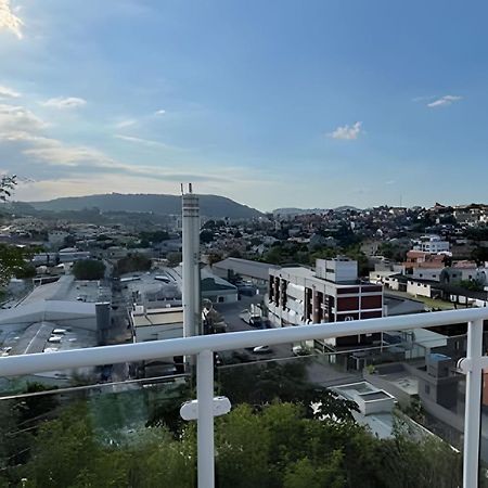 Casa Bela Vista No Centro Sao Roque Villa Luaran gambar